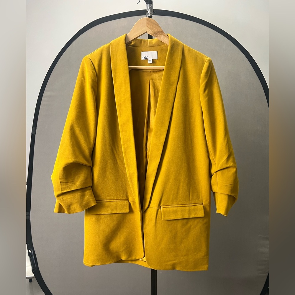 DR2 Women's Golden Blazer